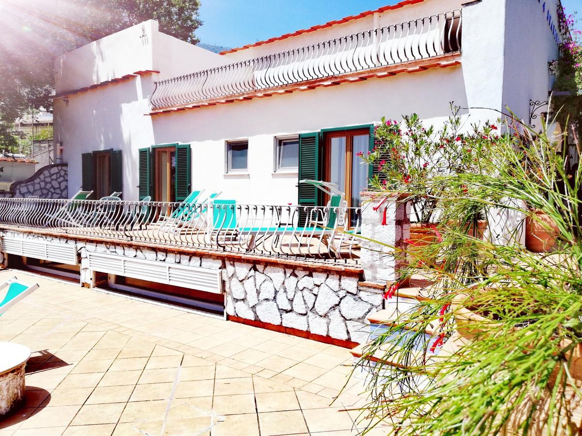 Hotel 4 Stagioni Capri Bagian luar foto