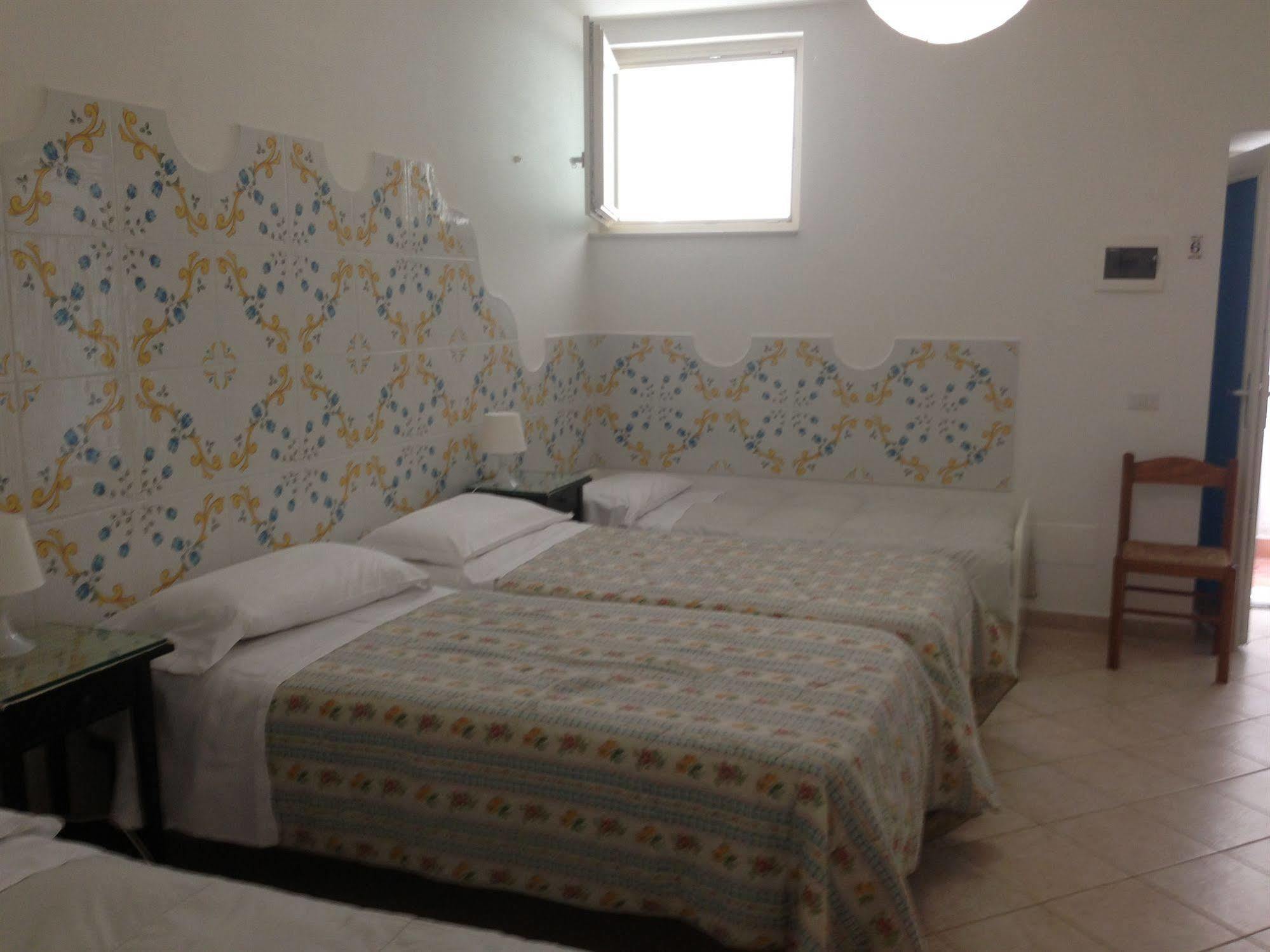 Hotel 4 Stagioni Capri Bagian luar foto